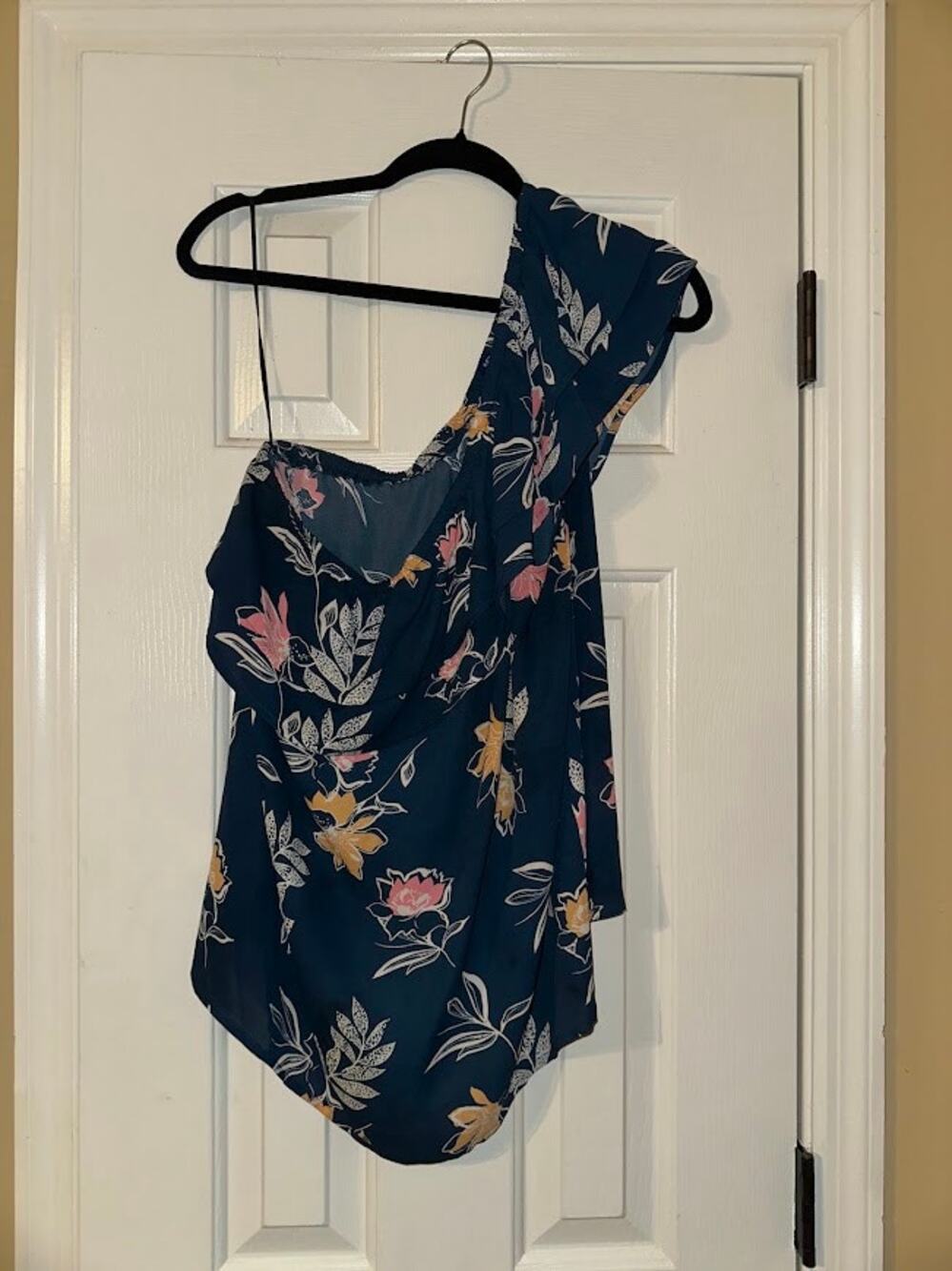 Apt. 9 Women’s XL Navy Floral One Shoulder Draped Blouse